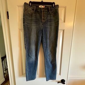 CAbi 5694 Button Fly Skinny Jeans Size 8